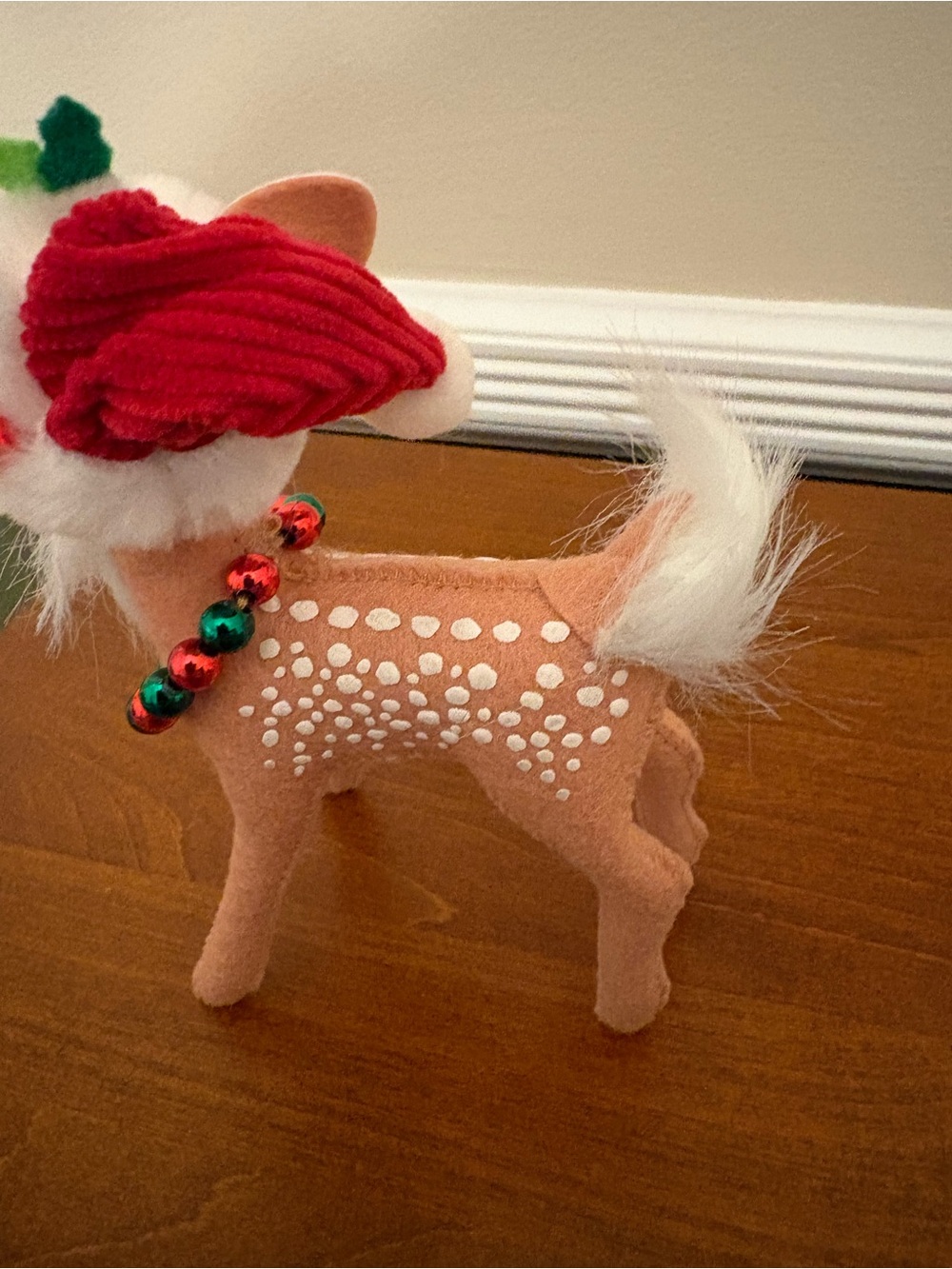 Annalee 2010 Fawn/ Reindeer with Santa Hat - Picture 3 of 7